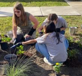  students working together